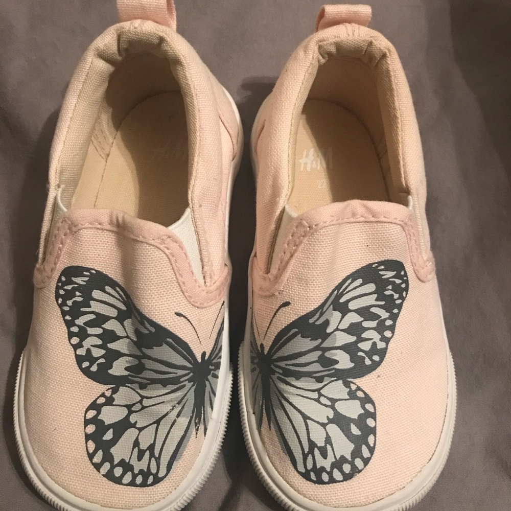 H&M Butterly Slides
